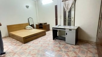 Chính chủ cho thuê nhà Phương Mai, gần hồ đẹp DT 60m2, giá 14tr/th