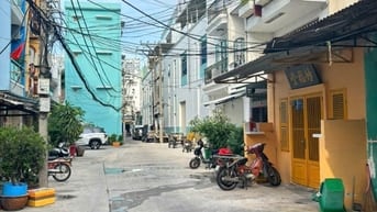 Nhà hẻm oto 1/ Bình Tây QUận 6