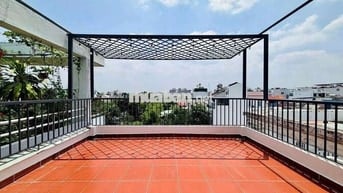 KHU PHÂN LÔ SÂN BAY - GIÁ NHỈNH. 11 ĐỒNG