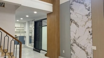 Cho thuê nhà Lê Văn Sỹ Q.3 khu sầm uất