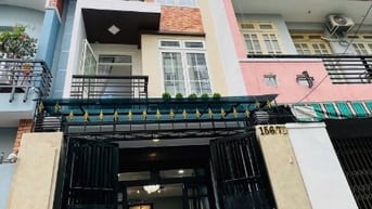 Nhà bán hẻm xe hơi  thông 156 Tô Hiến Thành Quận 10, kế chợ thuốc tây