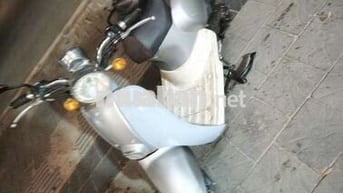 Xe máy tay ga 50cc Bạc 2019