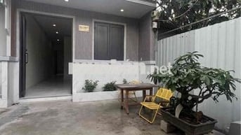 Bán nhà cấp 4 hẻm Song Hành, Hóc Môn 4mx15m - 2 tỷ sổ hồng riêng