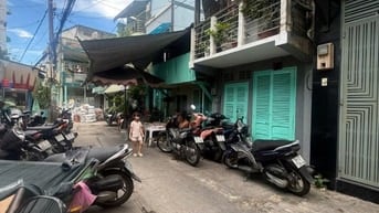 Bán nhà Bên Vân Đôn - Hẻm 6m - Khu Dân cư 
