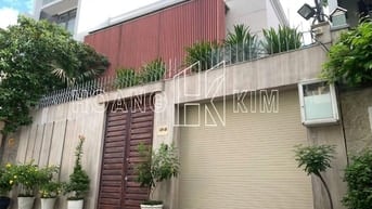 Cho Thuê Nhà Bành Văn Trân, P.7, Q.Tân Bình, DT: 12x20m, 1 trệt 2 lầu