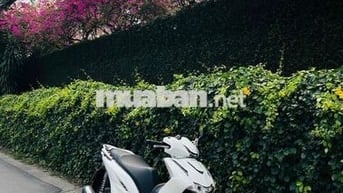 Honda SH 160i CPS 2025 Trắng 10.700 km