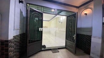 CHO THUÊ NHÀ ĐƯỜNG TÂY THẠNH NGAY KHÚC LÊ TRỌNG TẤN 4 x 18 M 
