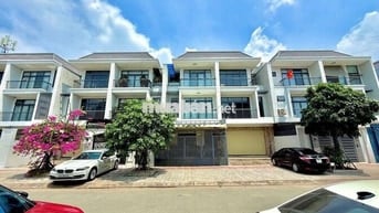 Bán nhà thô Shophouse 6x21 KDC Bửu Long 3