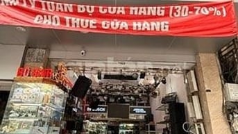 Cho thuê cửa hàng mặt phố Hàng Bài, ngay hồ Hoàn Kiếm, diện tích 50m2