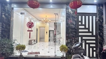 Bán nhà 5t chính chủ mặt phố kim ngưu víp