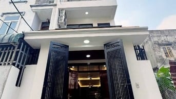 Nhà Thanh Am 58m² x 5 tầng, thang máy, gara ô tô, giá nhỉnh 13 tỷ.