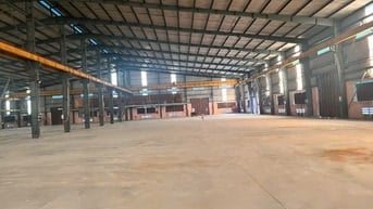Cho thuê xưởng dt 13500m đường xe contarner 