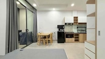 Studio Ban Công Ngay Mặt Tiền Đường Hoàng văn Thụ