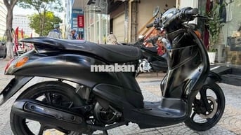 Yamaha Classico Đen