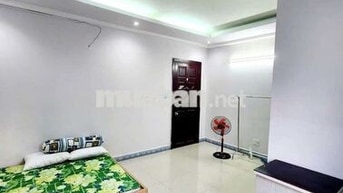 PHÒNG SIÊU RỘNG VÀ THOÁNG TẠI TRẦN XUÂN SOẠN GẦN UFM,TDU..VV.