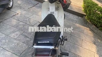 Honda Dream màu Trắng