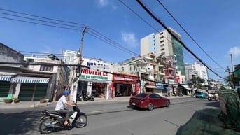 Mặt Tiền Lê Quang Định - 6.5x21M Trệt Lửng Lối Đi Riêng💕💕💕