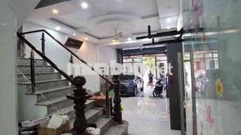Bán Nhà KDC Đại Quang Dĩ An 100m² 3PN Có Sân Ô Tô, Giá 5,8 Tỷ.