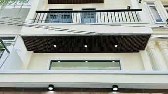 Chủ về quê cần bán gấp nhà 52m2 đường Lê Đức Thọ giá 3 TỶ 490 - SHR
