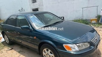 Toyota Camry 2001 Xanh đen 22 vạn km