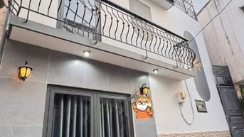 Nhà dt11m2 đúc mới 100% 2 lầu Sthuong 2pn hẻm 3m Âu Cơ, Q. Tân Bình