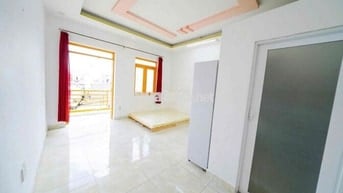 PHÒNG TRỌ BAN CÔNG - MÁY LẠNH GIÁ RẺ SAU LƯNG AOEN TÂN PHÚ - Ở ĐƯỢC LI