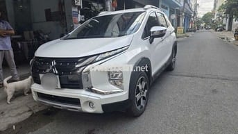 Mitsubishi Xpander Cross 2021 ODO 4vạn Màu Trắng