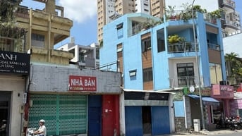 Cần Bán Gấp Nhà 694 Lạc Long Quân P.Tân Hòa Tp.HCM -dt:6,5x24m trệt 3L
