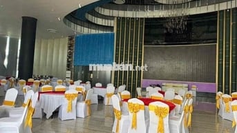 cho thuê mặt bằng 1.600m2 MT Nguyễn Văn Linh ngay Chung cư Ecogreen