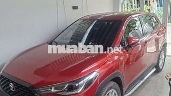 Toyota Cross màu Đỏ