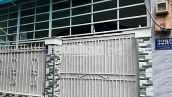 Bán nhà Đông Hưng Thuận 55m² nở hậu đẹp, cách MT 1 căn, giá 4.495 tỷ.