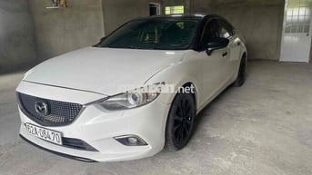Mazda 6 màu Trắng 5 chỗ
