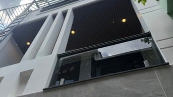Nhà 4 x 10,5 nở hậu 4,3 đúc 1 trệt 1 lầu đường Quang Trung p10 gò vấp 