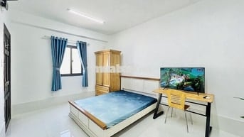 Phòng Đẹp Đón Nắng Mới Xây Ngay Etown Cộng Hòa