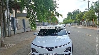 VinFast VF6 Eco 2025 Trắng 81000 km