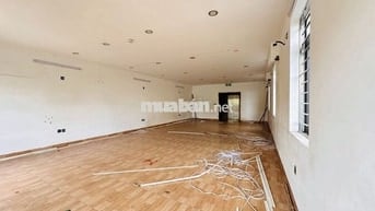 Văn phòng 100m² tại Kim Giang - Hoàng Mai giá chỉ 12 triệu/th.