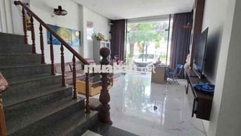 nhà mặt tiền võ chí công (33m) , 100m2 ,hoà hải ngũ hành sơn đà nẵng