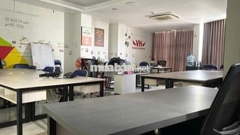 Tôi bán nhà 4lau mặt tiền Phạm Hùng,quận 8,5.5x17m,thuê 38tr/th,17ty
