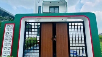 Bán gấp căn nhà 1 trệt 1 lầu giáp Vinhomes Hóc Môn
