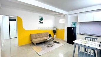 1 Phòng Ngủ Mới 100% Rộng 40M2 Ngay Mặt Tiền Nguyễn Thị Thập Gần PMH