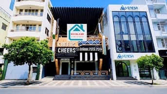 Cho thuê mặt bằng số 138-138A Lê Lai, Quận 1, DT: 13x38m nở hậu 18.5m