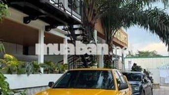 Honda Accord màu Vàng