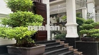 CHO THUÊ BIỆT THỰ CÓ THANG MÁY- 5 Phòng Ngủ - 70 triệu