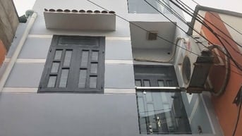 Bán nhà 1 trệt 2 lầu 4PN 3WC hẻm Huỳnh Văn Chính - Giá 4.5 tỷ TL