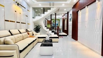 Nhà hẻm 5m Trần Bình Trọng 5x15(60m2) 2tỷ490 1 trệt 1 lầu 