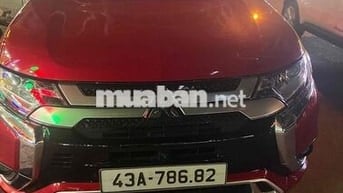 Mitsubishi Outlander 2023 Đỏ