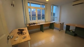 Chính chủ cần tiền bán nhanh căn góc chung cư Giải Phóng 90m2 3 ngủ