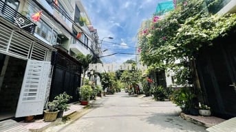 LÔ GÓC ĐƯỜNG THÔNG 87M²_TRƯỜNG THỌ_Ô TÔ TRÁNH NHAU_GẦN GA METRO