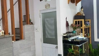 cho nữ thuê phòng rộng đẹp đủ nội thất giá rẻ