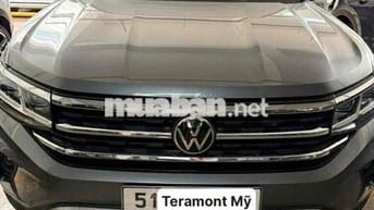 Volkswagen Teramont 2022 Xám 8600km